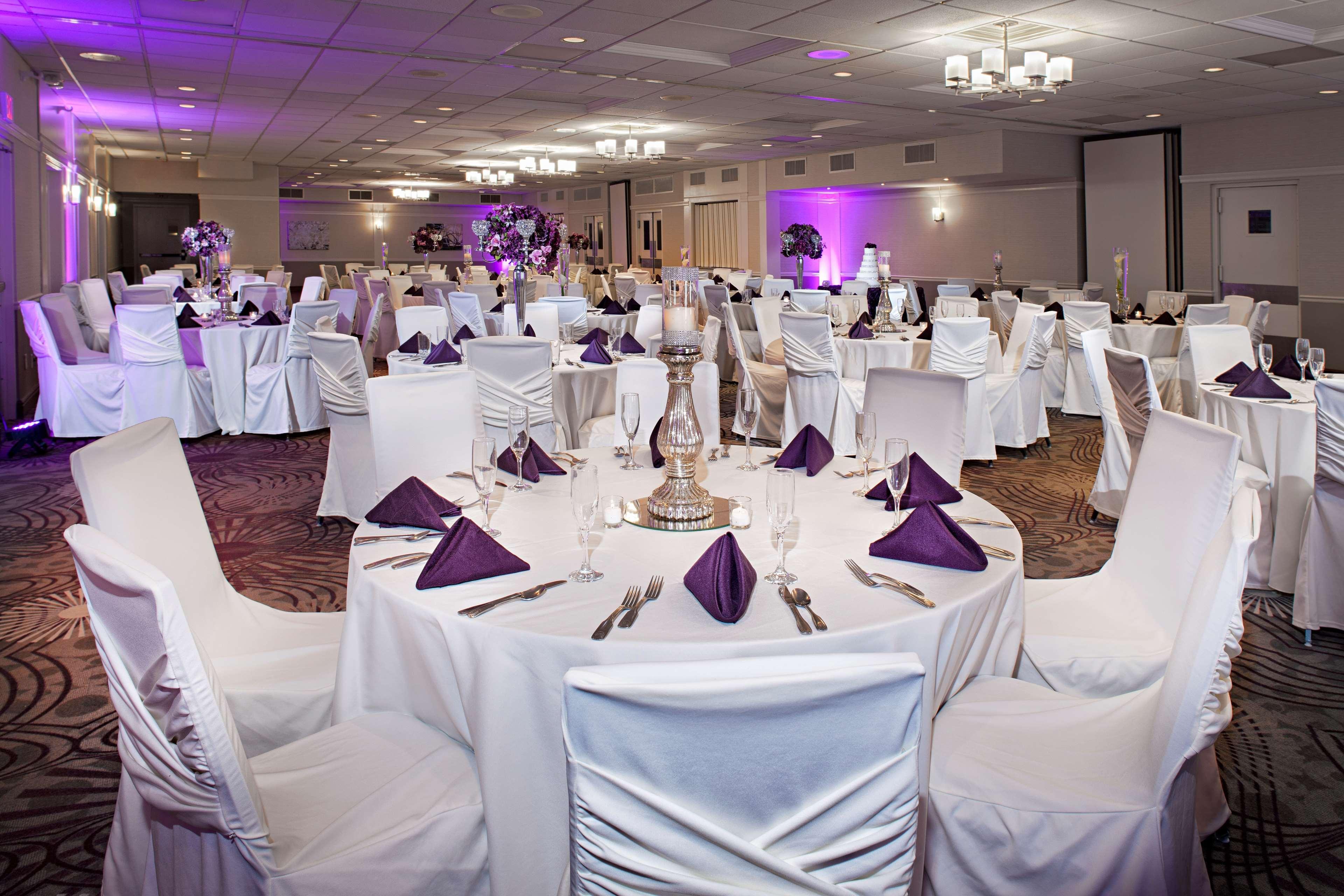 Best Western Plus Steeplegate Inn Davenport Exteriér fotografie